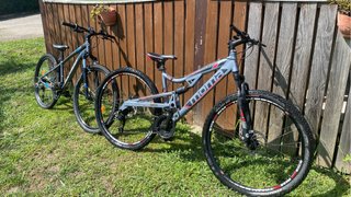 Bicicleta Moma doble suspensión