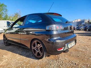 Seat Ibiza FR TDI 130cv 271.000km PARA REPASAR
