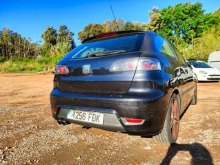 Seat Ibiza FR TDI 130cv 271.000km PARA REPASAR