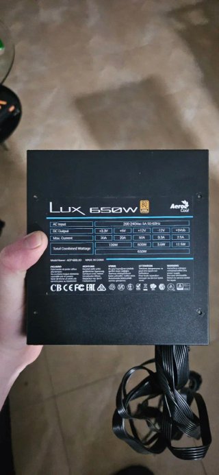 Fuente Alimentación Aerocool LUX650 650W 80 Plus B