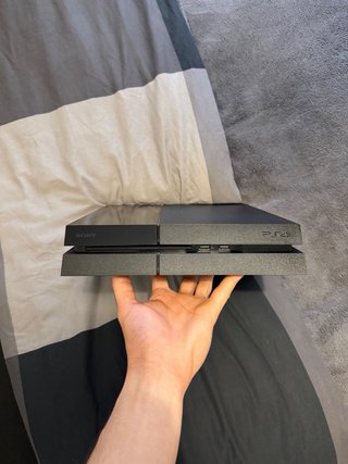 PS4 500GB + Mando