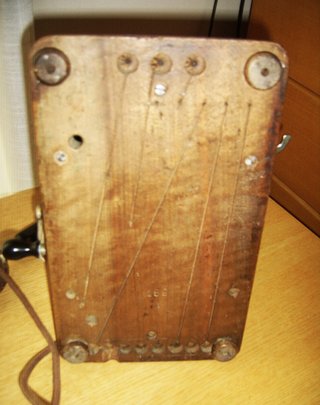 Antico Telefono in legno GA 24