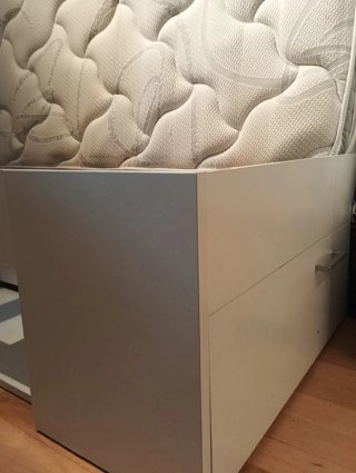Cama individual blanca 1.90x0.90