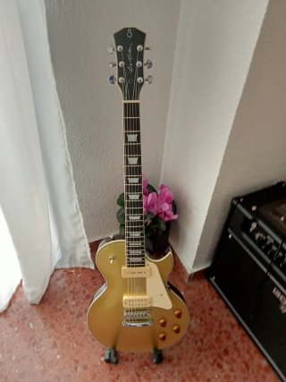 Guitarra Eléctrica L7V GT Dorada