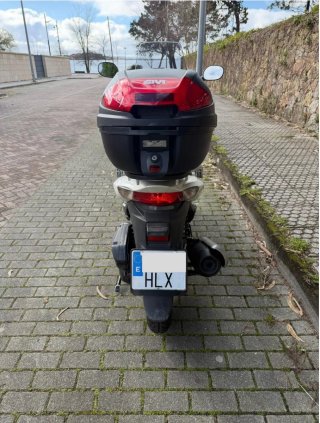 Suzuki Sixteen 150