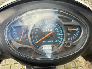 Suzuki Sixteen 150