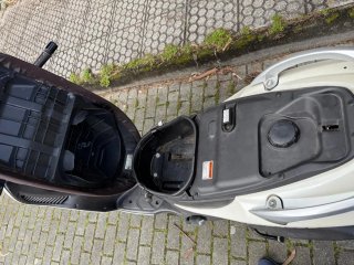 Suzuki Sixteen 150