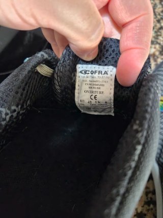 Zapatos de seguridad Cofra negros y multicolor