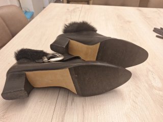 Botines Piensa Piel Negro con Pelo