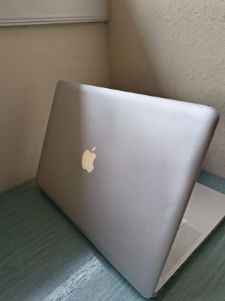 MacBook Pro 15 8GB RAM 500GB