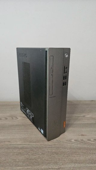 Ordenador Lenovo PC + Teclado y Ratón