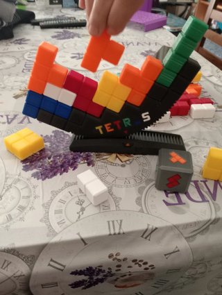 Juego Tetris con piezas de colores