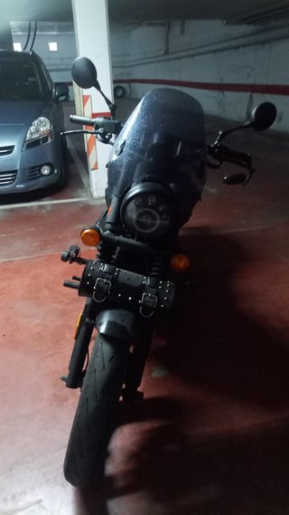 UM Renegade Vegas 125cc Cruiser Negra
