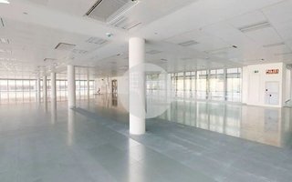 Oficina en alquiler en Simancas en Madrid