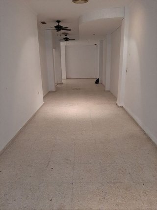 Local comercial en alquiler en Nervión en Sevilla