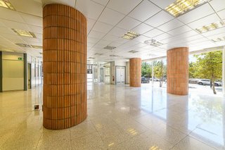 Local comercial en alquiler en Pajaritos - Plaza de Toros en Granada