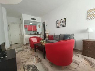 Piso en alquiler en Parque Alcosa - Jardines del Edén en Sevilla