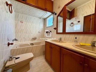 Casa adosada en venta en Maó en Mahón