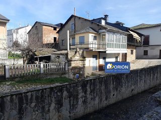 Casa rural en venta en Cacabelos