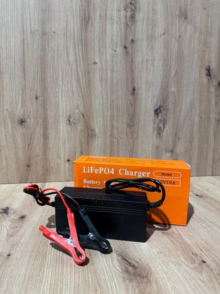Cargador Baterías Litio 12V 10A