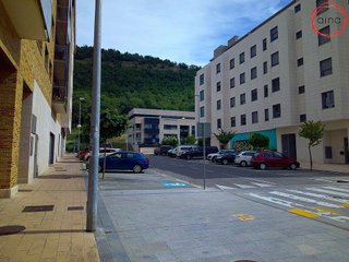 Local comercial en venta en Huarte/Uharte