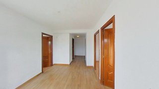 Piso en venta en San Fermín en Madrid