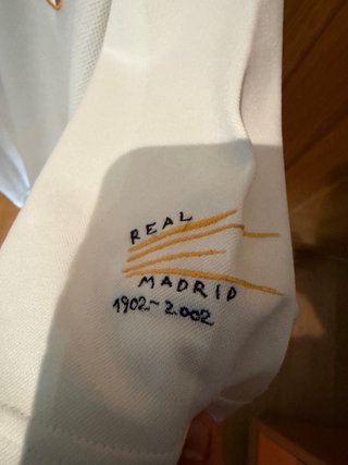 Camiseta Real Madrid Centenario 01-02