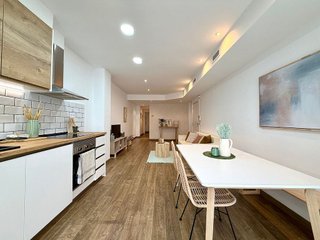 Piso en venta en Avda. de Abril. - 9 de octubre en Sagunto