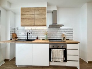 Piso en venta en Avda. de Abril. - 9 de octubre en Sagunto