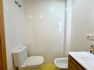 Piso en venta en Avda. de Abril. - 9 de octubre en Sagunto
