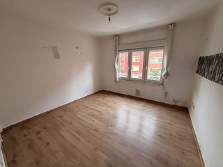 Piso en venta en Tenderina Alta - Fozaneldi en Oviedo