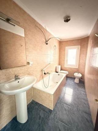 Piso en venta en Tenderina Alta - Fozaneldi en Oviedo