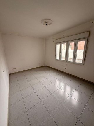 Piso en venta en Tenderina Alta - Fozaneldi en Oviedo