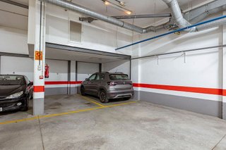 Garaje en venta en Santa Catalina - Canteras en Palmas de Gran Canaria(Las)