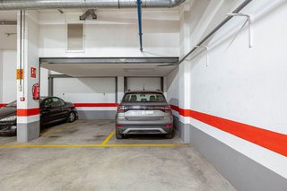 Garaje en venta en Santa Catalina - Canteras en Palmas de Gran Canaria(Las)