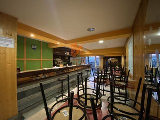 Local comercial en venta en Castiñeiriño - Cruceiro de Sar en Santiago de Compostela
