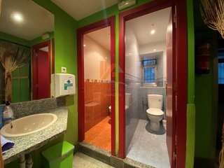 Local comercial en venta en Castiñeiriño - Cruceiro de Sar en Santiago de Compostela