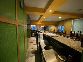 Local comercial en venta en Castiñeiriño - Cruceiro de Sar en Santiago de Compostela