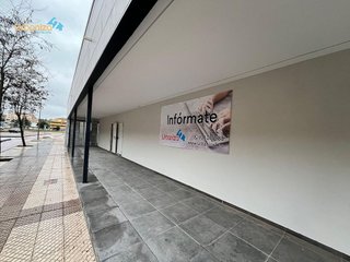 Local comercial en venta en Avda. Elvas en Badajoz