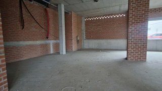 Local comercial en venta en Carral
