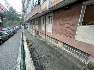 Local comercial en venta en Barrio de Uribarri en Bilbao