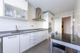 Piso en venta en San Luis en Almería