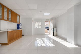 Local comercial en venta en Playa de los Locos en Torrevieja