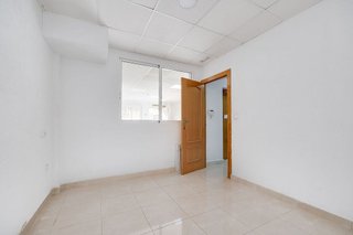 Local comercial en venta en Playa de los Locos en Torrevieja