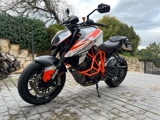 KTM 1290 SuperDuke R 2020