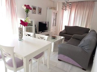 Piso en alquiler en Poniente-Faro en Vélez-Málaga