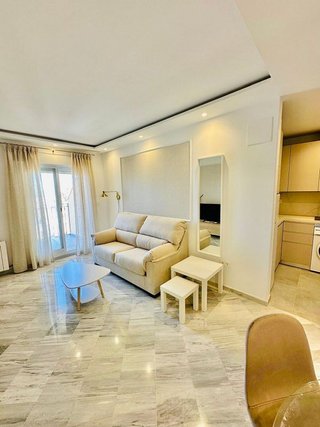 Piso en alquiler en Centro - Sagrario en Granada