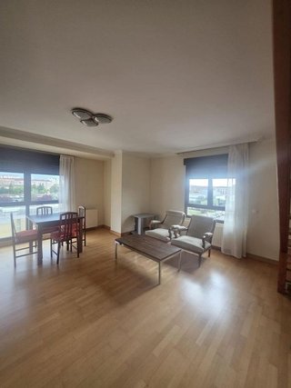 Dúplex en alquiler en Hospital - G3 - G2 en Burgos