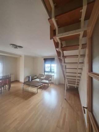Dúplex en alquiler en Hospital - G3 - G2 en Burgos