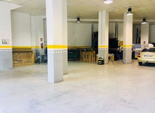 Local comercial en alquiler en Campo Grande - Arco Ladrillo en Valladolid